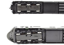 Load image into Gallery viewer, HO Brass CON CIL - Challenger Imports NYC - New York Central EMD E7A/E7B Set FP Nos. 4005/4101 "Reverse Lightning Stripe"