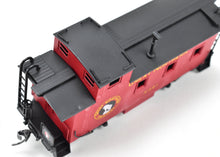 Load image into Gallery viewer, HO Brass Lambert GN - Great Northern #924 Wood Caboose CP X391