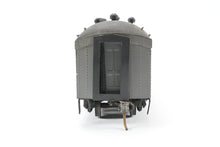 Load image into Gallery viewer, HO Brass Ken Kidder SP - Southern Pacific Harriman 39’6” RPO Custom Painted TTG No. 4239