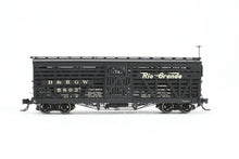 Load image into Gallery viewer, HOn3 Blackstone Models D&RGW - Denver & Rio Grande Western 5500 Series 30' Double Deck Stock Car Flying Grande Herald No. 5803