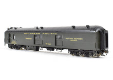 Load image into Gallery viewer, HO Brass PSC - Precision Scale Co. SP - Southern Pacific Harriman RPO/Baggage 70-BP-15-5 FP