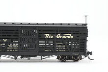 Load image into Gallery viewer, HOn3 Blackstone Models D&RGW - Denver & Rio Grande Western 5500 Series 30' Double Deck Stock Car Flying Grande Herald No. 5803