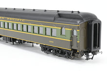 Load image into Gallery viewer, HO Brass W&R Enterprises NP - Northern Pacific Coach Nos. 1255 - 1257 w/Air Conditioning Factory Painted 1946 NCL No. 1255