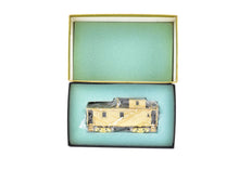 Load image into Gallery viewer, HO Brass NWSL - Northwest Short Line NP - Northern Pacific Wood Caboose 1700 Series