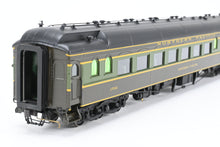 Load image into Gallery viewer, HO Brass W&R Enterprises NP - Northern Pacific Lounge Coach Factory Painted 1946 NCL No. 1732