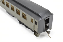 Load image into Gallery viewer, HO Brass Lambert ATSF - Santa Fe Heavyweight Coach Central Valley Trucks Painted Unlettered