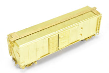 Load image into Gallery viewer, HO Brass OMI - Overland Models, Inc. PRR - Pennsylvania Railroad X-28 Boxcar w/ Corrugated Doors Plain Ends