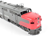 Load image into Gallery viewer, HO Brass Key Imports SP - Southern Pacific ALCO PA3/PB3/PA3 Set CS #55 FP 'Bloody Nose" Scheme