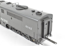 Load image into Gallery viewer, HO Brass Key Imports SP - Southern Pacific ALCO PA3/PB3/PA3 Set CS #55 FP 'Bloody Nose" Scheme