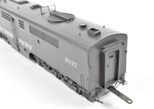 Load image into Gallery viewer, HO Brass Key Imports SP - Southern Pacific ALCO PA3/PB3/PA3 Set CS #55 FP 'Bloody Nose" Scheme