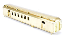 Load image into Gallery viewer, HO Brass Lambert ATSF - Santa Fe Heavyweight RPO Car with Central Valley Trucks