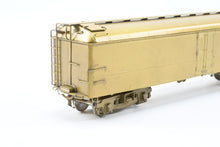 Load image into Gallery viewer, HO Brass Alco Models PRR - Pennsylvania Railroad R-50B Express Reefer MISSING STIRRUPS