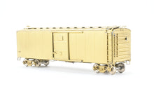 Load image into Gallery viewer, HO Brass Oriental Limited C&O – Chesapeake & Ohio Steel 40’ Box Car 8800-9499