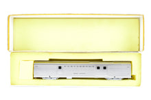 Load image into Gallery viewer, HO Brass Oriental Limited WP/D&RGW/CB&Q California Zephyr Baggage "Silver Coyote"