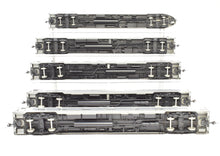 Load image into Gallery viewer, HO Brass CON CIL - Challenger Imports NYC - New York Central 1940 20th Century Limited 10-Car Passenger Set