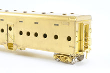 Load image into Gallery viewer, HO Brass Railworks PRR - Pennsylvania Railroad P-78 Commuter Version with Porthole Windows