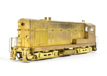 Load image into Gallery viewer, HO Brass Hallmark Models NKP - Nickel Plate Road and Various Roads Fairbanks Morse FM H-12-44