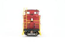 Load image into Gallery viewer, HO Brass DVP - Division Point L&N - Louisville & Nashville 32' Wood Caboose "Little Woody" FP No. 119