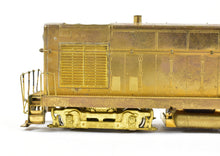 Load image into Gallery viewer, HO Brass Hallmark Models NKP - Nickel Plate Road and Various Roads Fairbanks Morse FM H-12-44