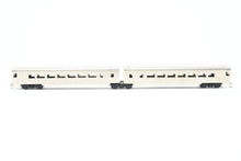 Load image into Gallery viewer, HO Brass Soho SP - Southern Pacific No. 2457 Articulated Coach Corrugated Side