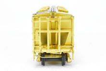 Load image into Gallery viewer, HO Brass Pecos River Brass ATSF - Santa Fe ACF 34 Foot Covered Hopper Class Ga-45 #182000-182009