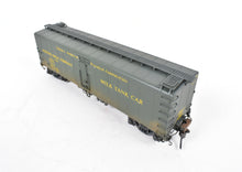 Load image into Gallery viewer, HO Brass OMI - Overland Models, Inc. Various Roads 40'6" GPEX 1073 Pfaudler Milk Tank Car Lighted CP