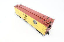 Load image into Gallery viewer, Gauge 1 - 1:32nd Scale Brass Eastern Railways PFE - Pacific Fruit Express R-30-12 Reefer Factory Painted Road Number 15925 No. 16 of 45