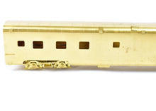Load image into Gallery viewer, O Brass Sunset Models NYC - New York Central Dormitory Lounge with Trucks