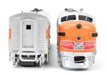 Load image into Gallery viewer, HO Brass Oriental Limited WP - Western Pacific EMD FP7A/F7B FP Passenger Scheme Lettered but Un-numbered