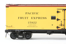 Load image into Gallery viewer, Gauge 1 - 1:32nd Scale Brass Eastern Railways PFE - Pacific Fruit Express R-30-12 Reefer Factory Painted Road Number 15922 No. 27 of 45