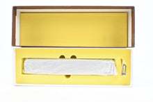 Load image into Gallery viewer, HO Brass W&R Enterprises NP - Northern Pacific Heavyweight Coach Nos. 1206 - 1227 No Air Conditioning Factory Painted Pullman Green No. 1218