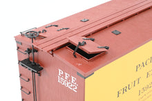 Load image into Gallery viewer, Gauge 1 - 1:32nd Scale Brass Eastern Railways PFE - Pacific Fruit Express R-30-12 Reefer Factory Painted Road Number 15922 No. 27 of 45