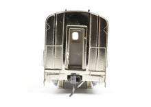 Load image into Gallery viewer, HO Brass Oriental Limited Various Roads California Zephyr Sleeper #423