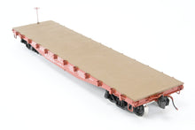 Load image into Gallery viewer, Gauge 1 - 1:32nd Scale Brass Eastern Railways PRR - Pennsylvania Railroad FM Flat Car Factory Painted Road Number 473567 No. 49 of 50
