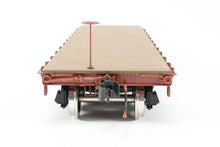 Load image into Gallery viewer, Gauge 1 - 1:32nd Scale Brass Eastern Railways PRR - Pennsylvania Railroad FM Flat Car Factory Painted Road Number 473567 No. 49 of 50
