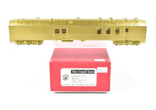 Load image into Gallery viewer, HO Brass TCY - The Coach Yard SP - Southern Pacific Harriman Baggage-RPO #5069 San Joaquin Daylight