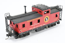Load image into Gallery viewer, HO Brass PFM - Tenshodo GN - Great Northern Steel Caboose Factory Painted No. X288