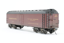 Load image into Gallery viewer, HO Brass Alco Models PRR - Pennsylvania Railroad R-50B Express Reefer Custom Painted & Weathered No. 2839
