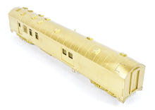 Load image into Gallery viewer, HO Brass TCY - The Coach Yard SP - Southern Pacific Harriman Baggage-RPO #5069 San Joaquin Daylight