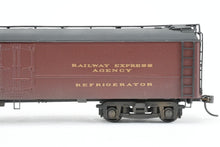Load image into Gallery viewer, HO Brass Alco Models PRR - Pennsylvania Railroad R-50B Express Reefer Custom Painted & Weathered No. 2839
