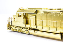 Load image into Gallery viewer, HO Brass OMI - Overland Models Inc. ATSF - Santa Fe EMD SD40U #5000-5019 W/ Smoke Deflectors, W/ Extended Range Dynamic Brakes (Early Housing)