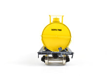 Load image into Gallery viewer, HO Brass PSC - Precision Scale Co. Various Roads 12,000 Gallon Tank Car Factory Painted Yellow Union Carbide