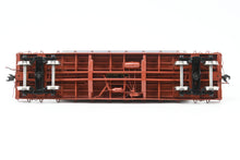 Load image into Gallery viewer, Gauge 1 - 1:32nd Scale Brass Eastern Railways PCC&StL - Pittsburgh Cincinnati Chicago and St. Louis Railroad FM Flat Car Factory Painted Road Number 15087 No. 33 of 50