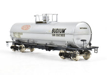 Load image into Gallery viewer, HO Brass PSC - Precision Scale Co. 11,141 Gallon Tank Car Painted Silver Dupont GATX 60644