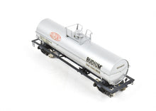 Load image into Gallery viewer, HO Brass PSC - Precision Scale Co. 11,141 Gallon Tank Car Painted Silver Dupont GATX 60644