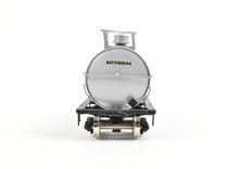 Load image into Gallery viewer, HO Brass PSC - Precision Scale Co. 11,141 Gallon Tank Car Painted Silver Dupont GATX 60644