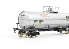 Load image into Gallery viewer, HO Brass PSC - Precision Scale Co. 11,141 Gallon Tank Car Painted Silver Dupont GATX 60644