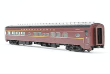 Load image into Gallery viewer, HO Walthers PRR - Pennsylvania Railroad 1960’s Broadway Limited P-S “View Series” Observation Car w/ Large Tail Sign
