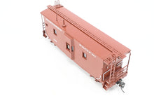 Load image into Gallery viewer, HO Brass OMI - Overland Models, Inc. NP - Northern Pacific Wood Bay Window Caboose FP No. 1558