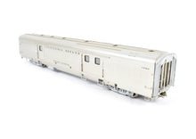 Load image into Gallery viewer, HO Brass CON CIL - Challenger Imports CB&Q - D&RGW - WP California Zephyr 12 Car Set Factory Finished